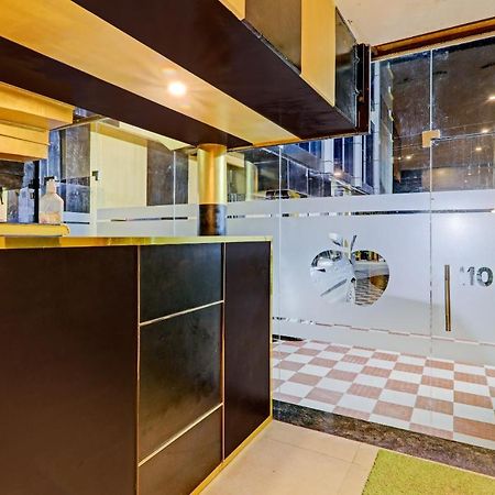 OYO Flagship 82727 Golden Apple Prayagraj Exterior foto